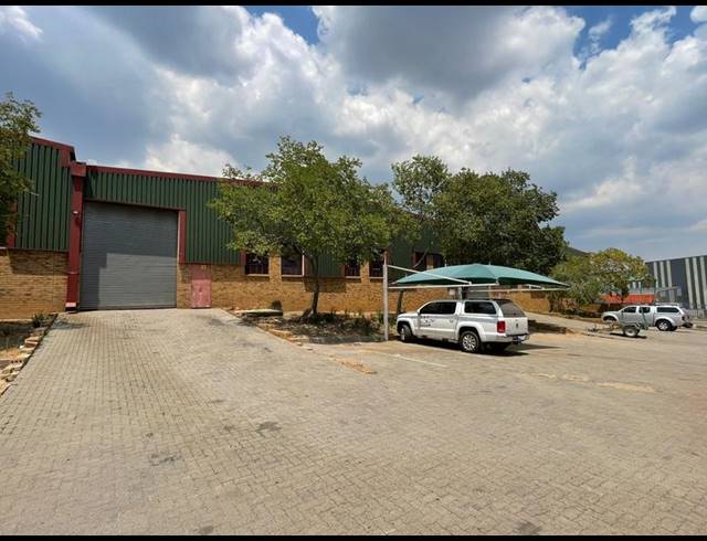 INDUSTRIAL PROPERTY TO RENT IN SAMRAND BUSINESS PARK